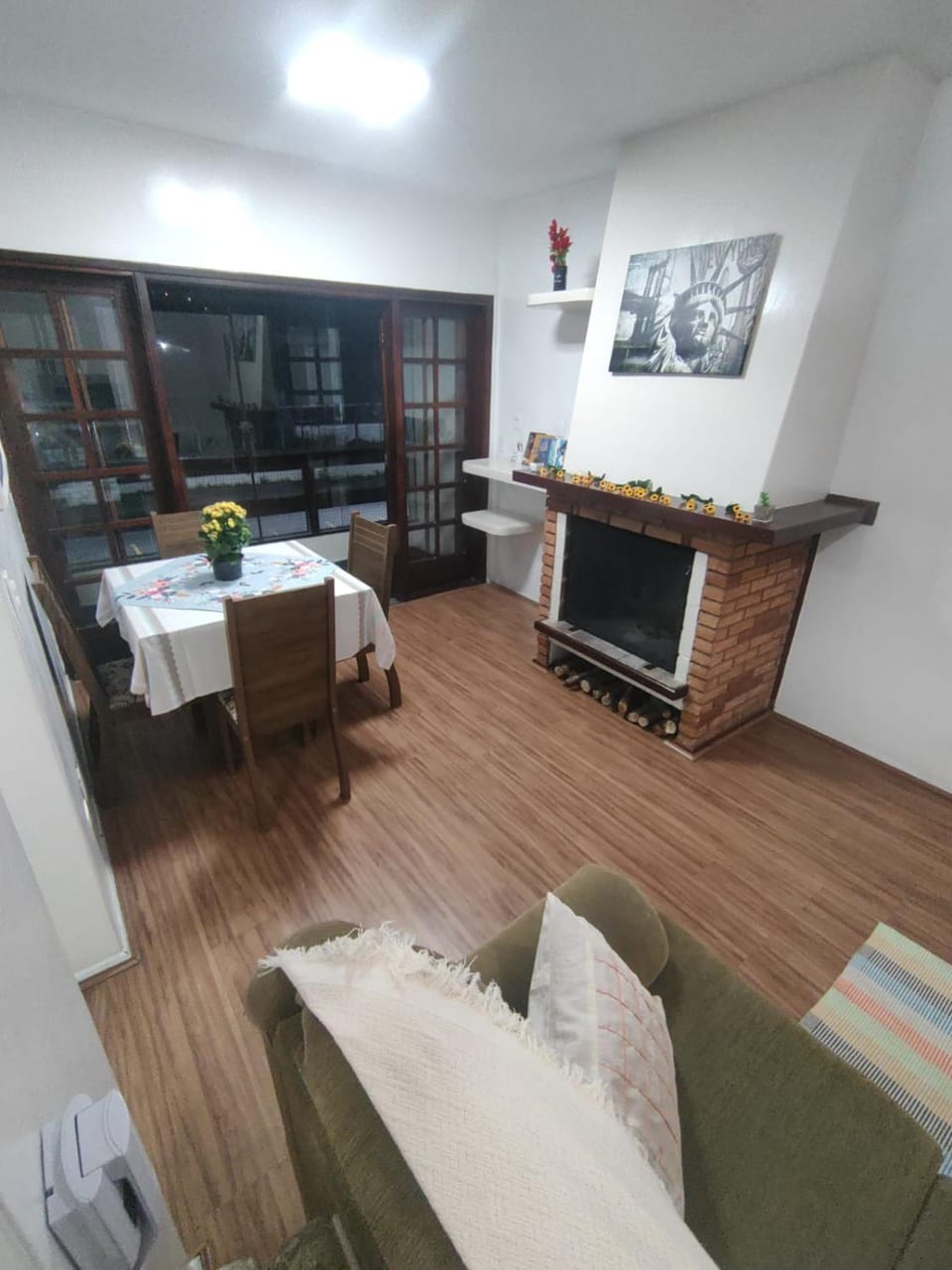 Balcony/Terrace, Living room, Seating area, Dining area, fireplace