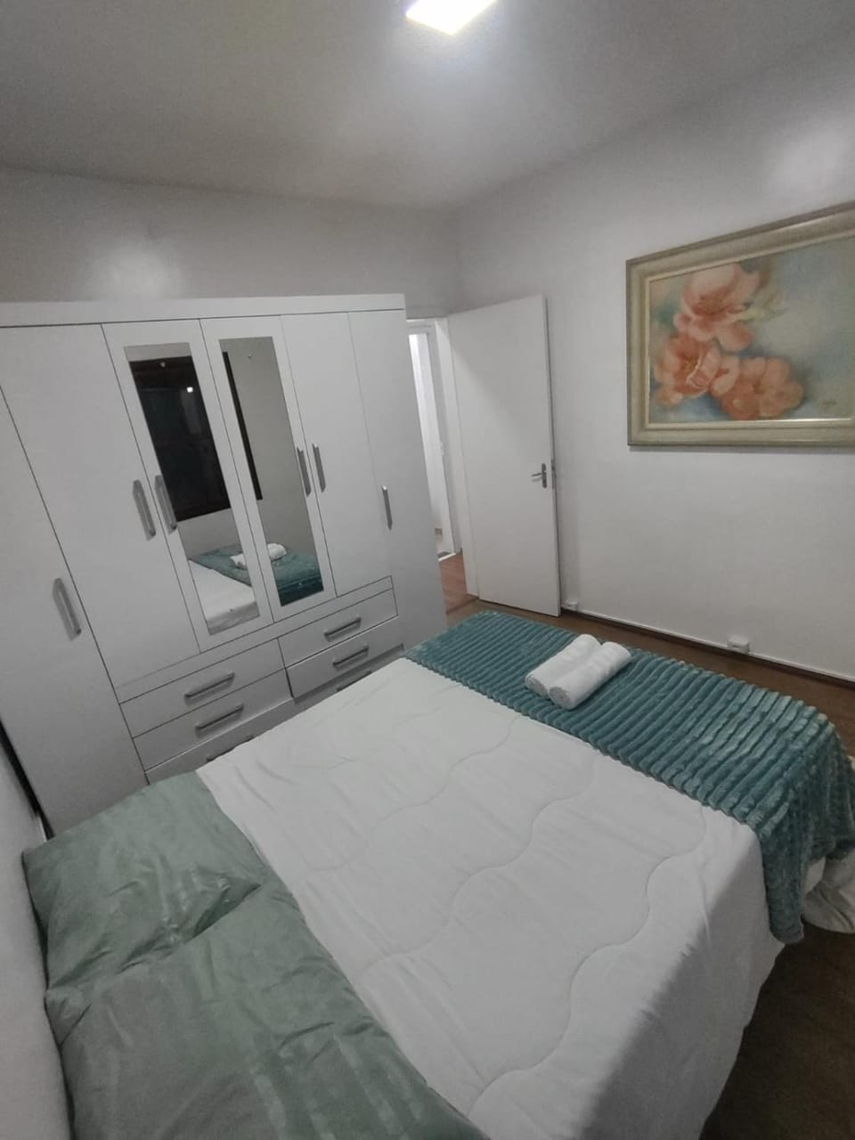 Bed, Photo of the whole room, Bedroom, wardrobe