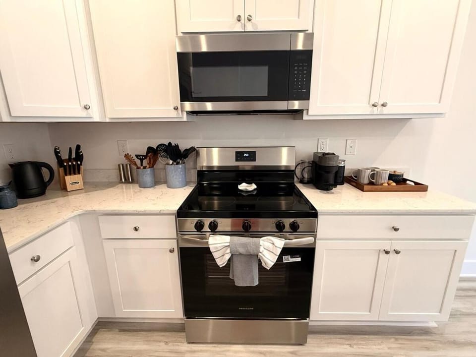 Charming Family Home with Spacious Patio and Amenities Villa in South Walton County