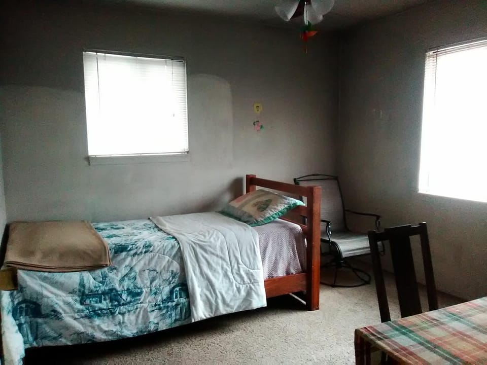 Comfy Room 2 Vacation rental in Overland Park