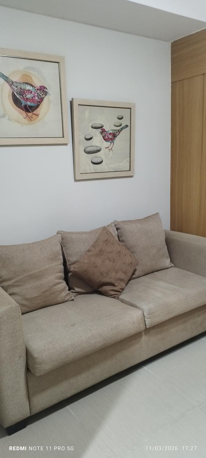 Staycation Shell Residence Bed and Breakfast in Pasay