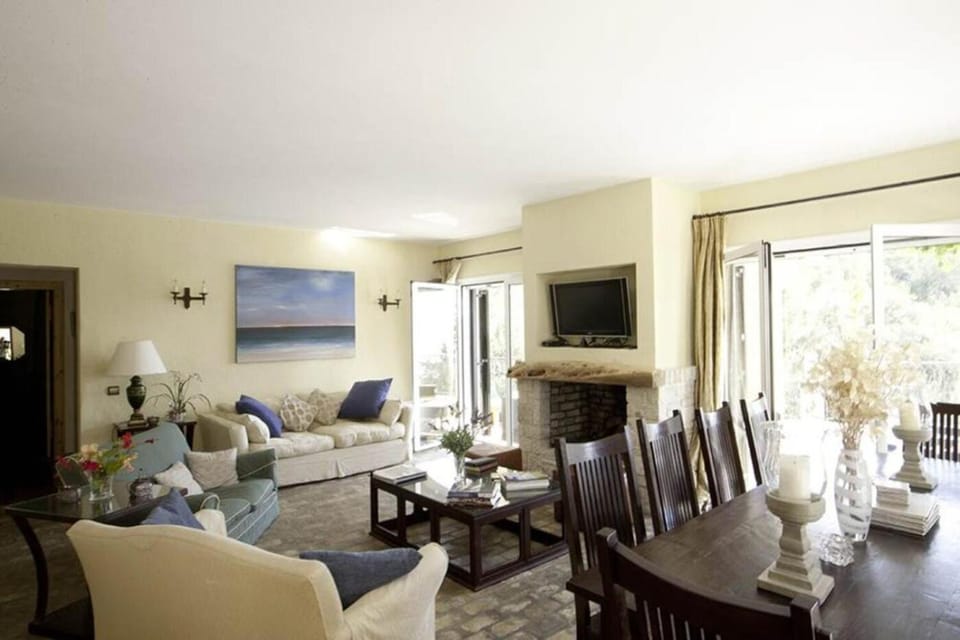 Villa in Kalami - 5 bedrooms Villa in Corfu, Greece