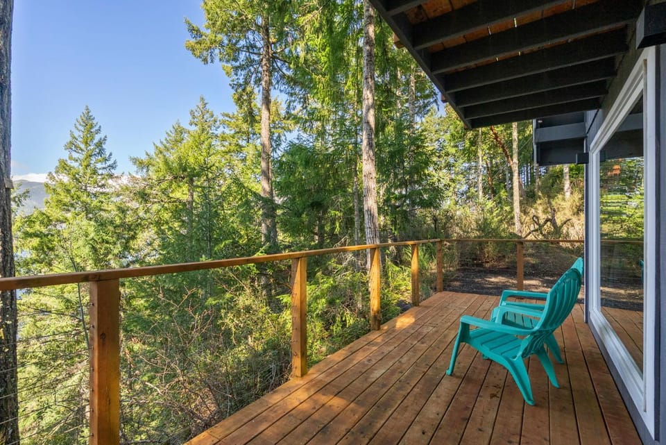 Patio, Lake view, Lake view, Mountain view, Mountain view