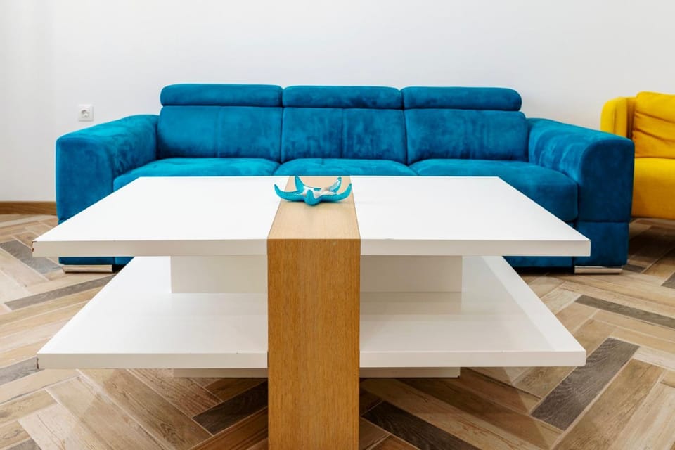 Sea Breeze - Top Location by Sea Garden Apartment in Burgas