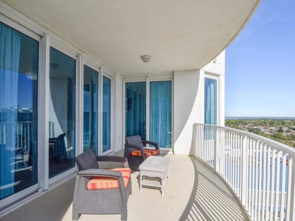 The Palms of Destin 21215 House in Destin