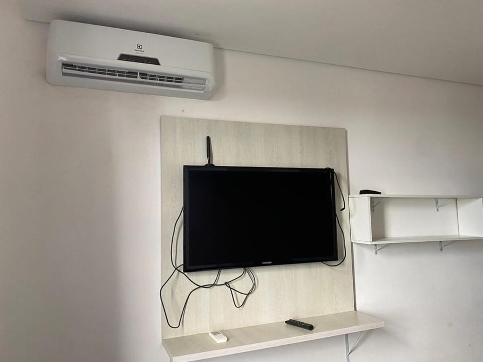 Flats da Júnia, funcional com tv, microondas, frigobar, ar cond, garagem Apartment in Lagoa Santa