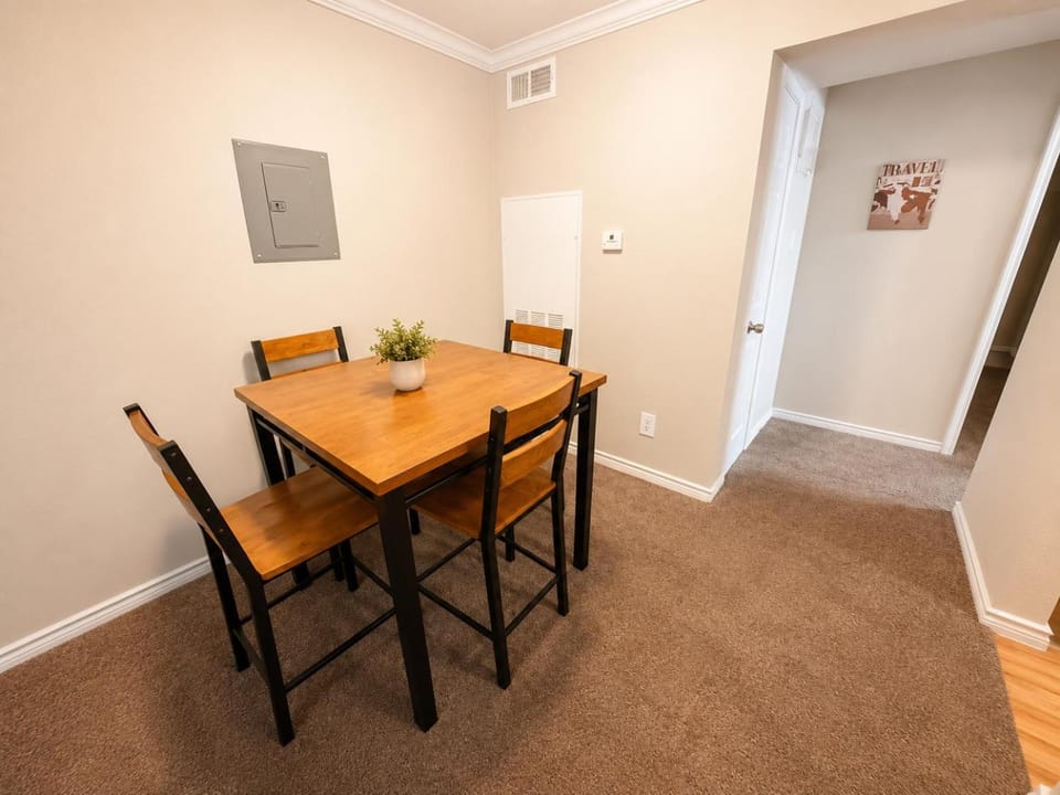 Lakeview King 1Bed Apt | Kemah Boardwalk | Fishing - Apartment Apartment in Taylor Lake Village