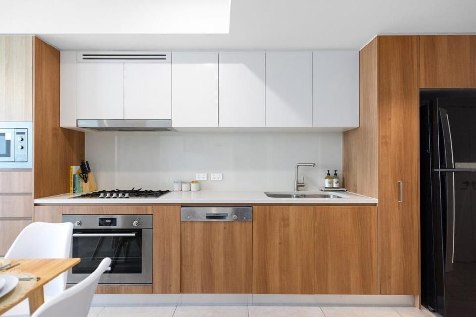 LVL72 Breathtaking Views with Parking, Pool & Gym Apartment in Kangaroo Point