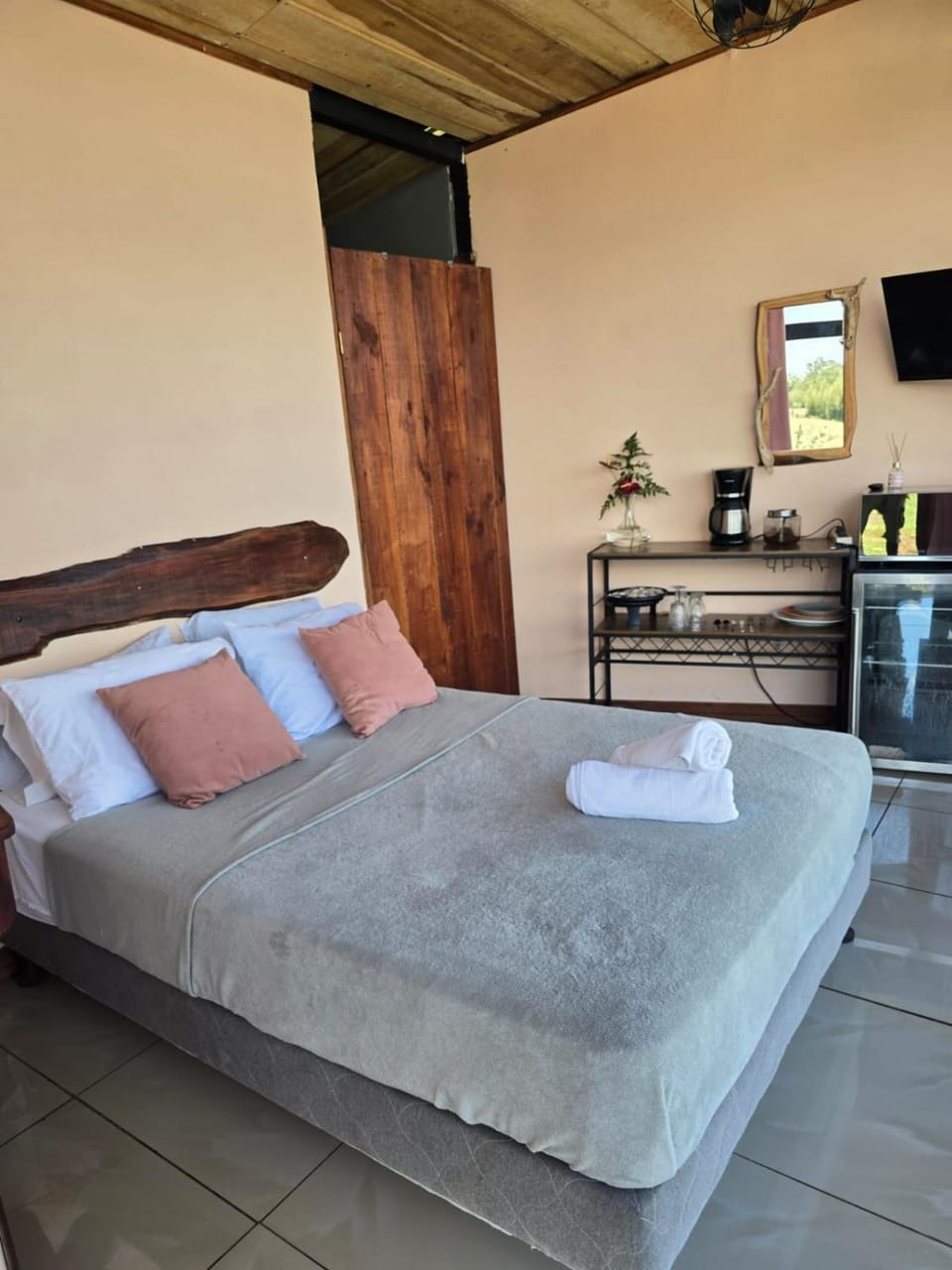 Jannah Cabaña romántica con jacuzzi Apartment in Alajuela Province