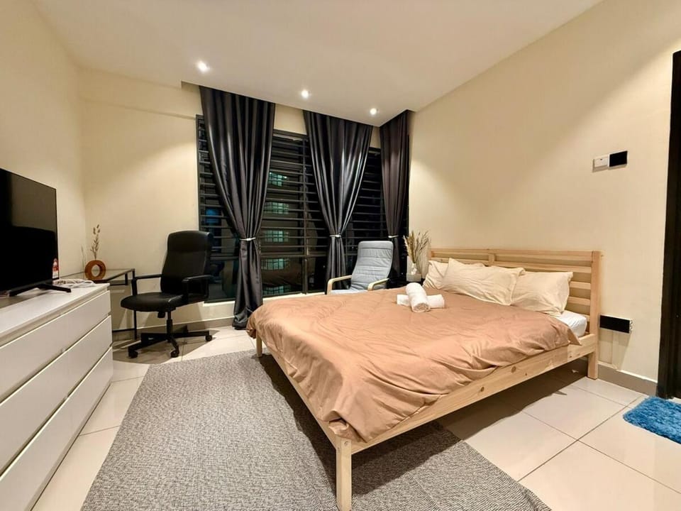 New City View 2BR Best Pool & Gym ARC Austin Hills Apartment in Johor Bahru