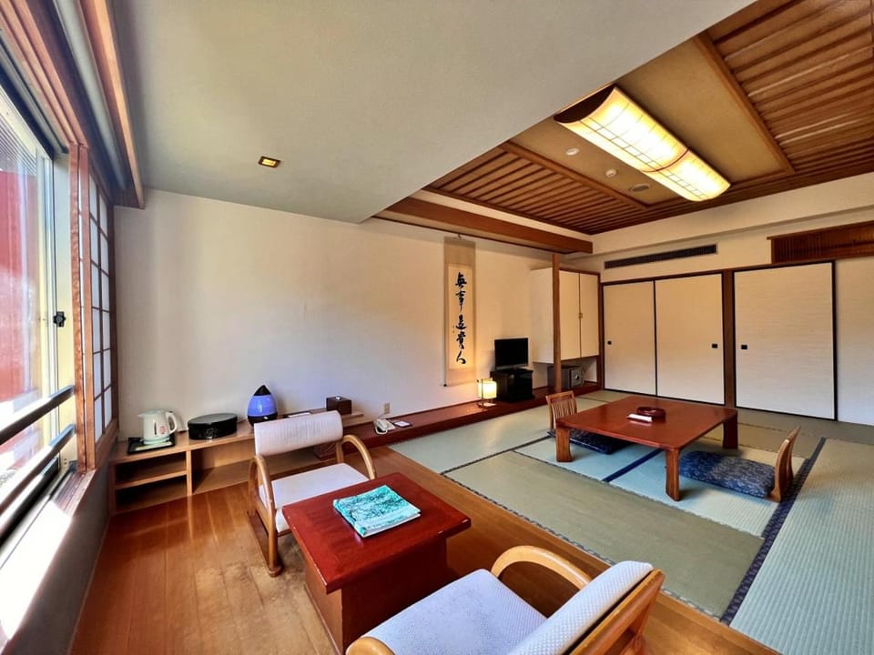 Hotel Miki Ryokan in Tokyo Prefecture