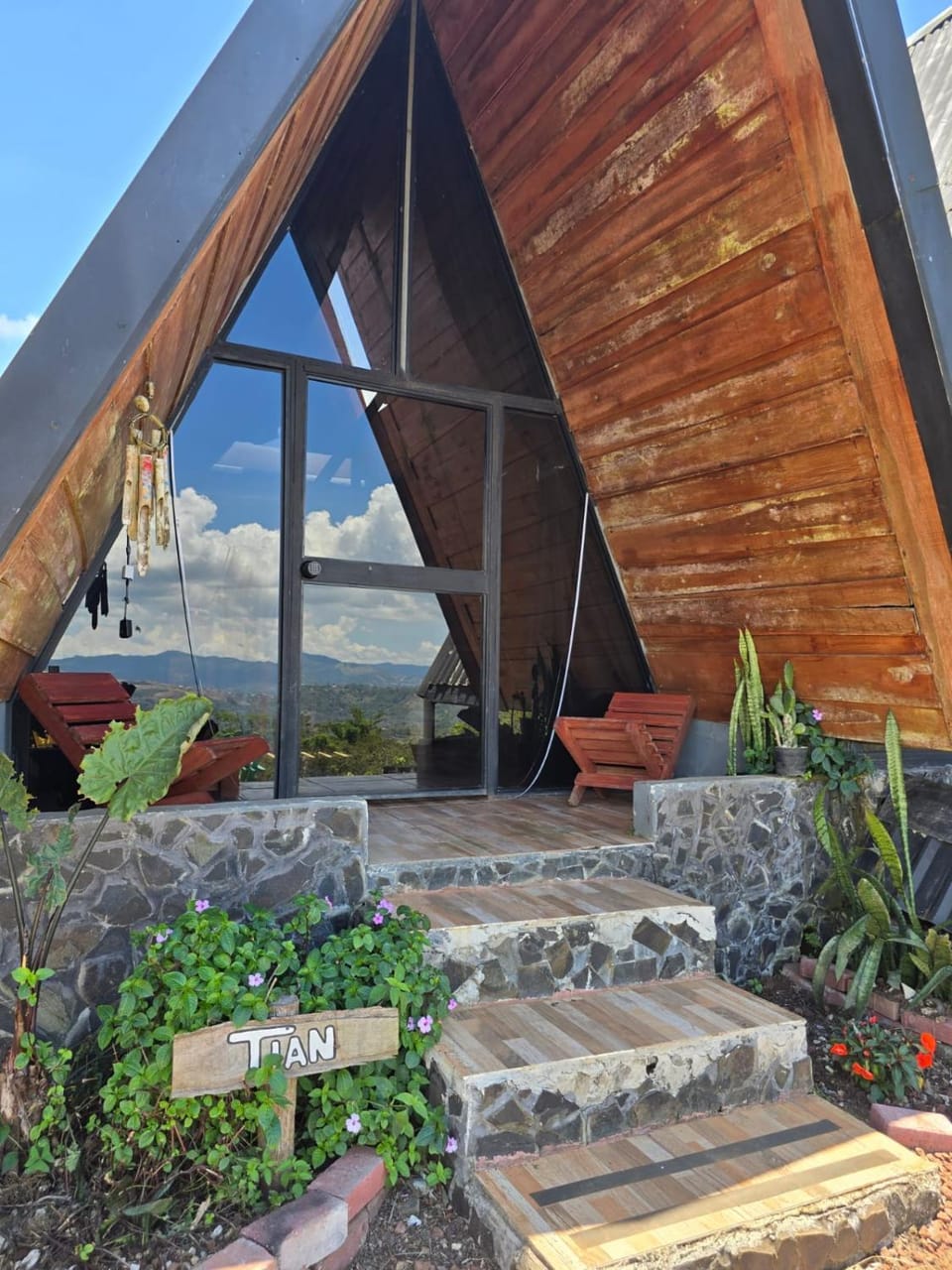 TIAN Cabin Romantic A-Frame Cabin in Alajuela Province