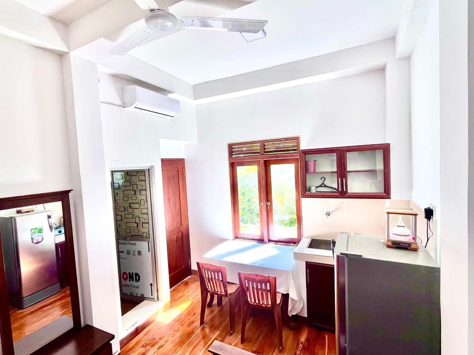 Studio Greenlands 2nd D-Battaramulla Luxury tent in Western Province
