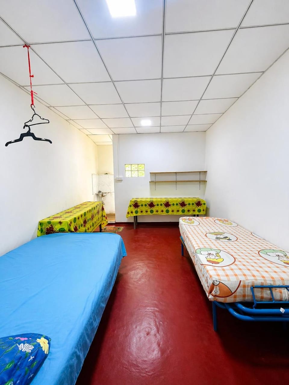 Bed, Bedroom, kitchen
