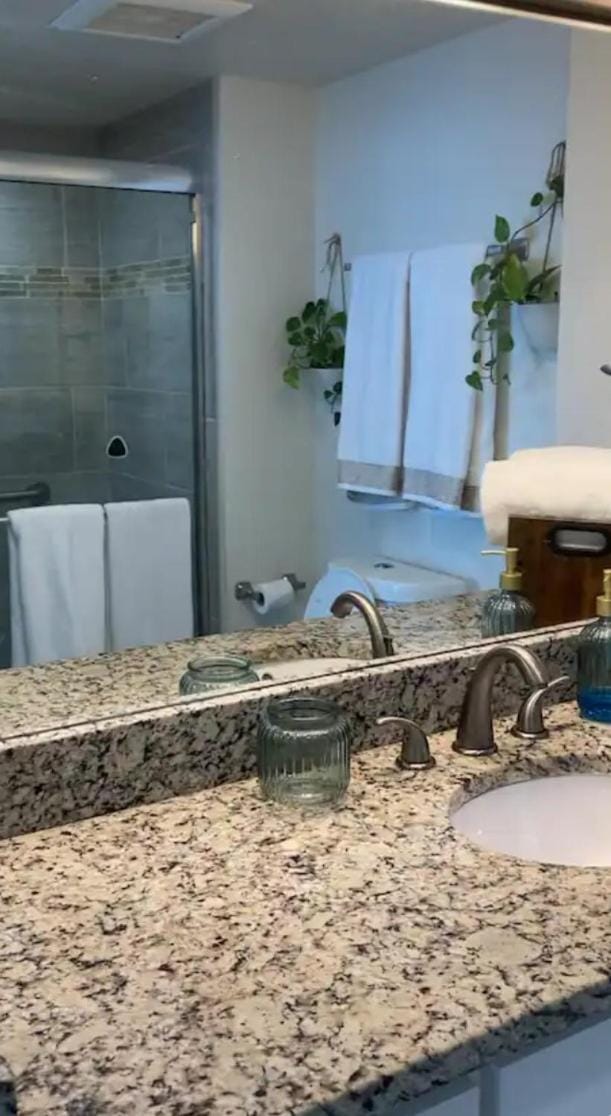 Cozy 10 Apartment in Fort Myers