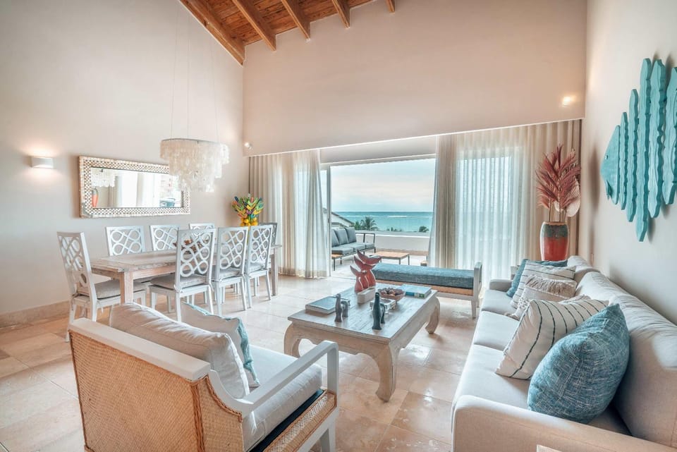 2br 6 guests Beachfront in Sotogrande Apartment in Punta Cana
