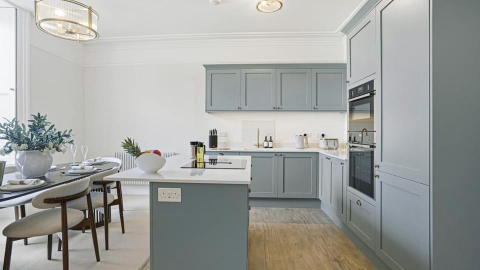 The Residence - Grand 3 Bed apartment, Garden, Parking Apartment in Tetbury