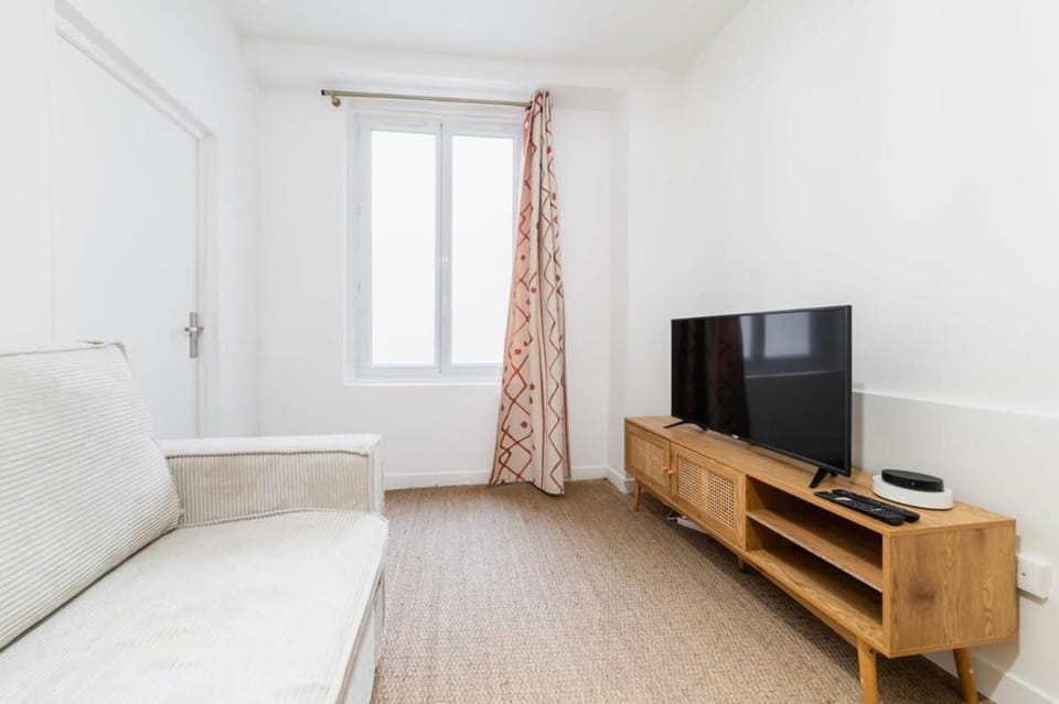 Jolie 2 pieces 35m2 bien equipee 4P - Paris 20 Apartment in Paris
