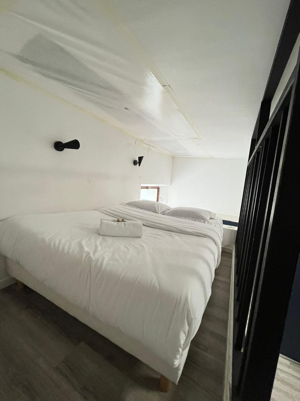 Studio spacieux avec mezzanine - Canal St Martin Apartment in Paris