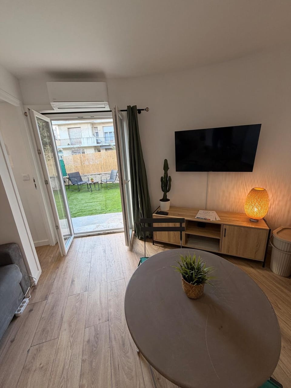Studio lumineux avec terrasse Proche du centre ville de Nice Apartment in Nice