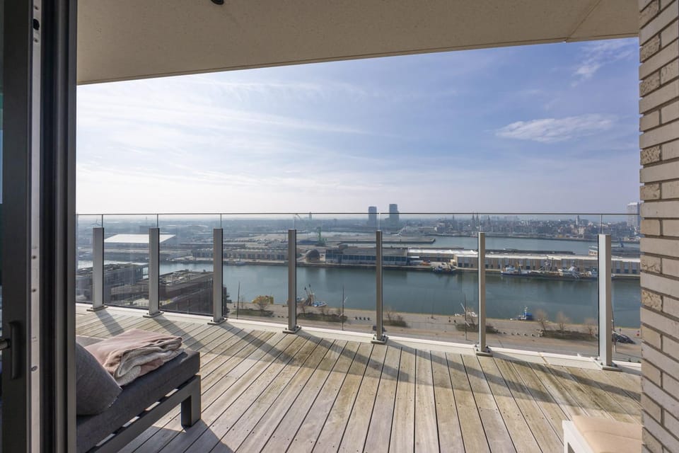 LECOMTE - Central Park with swimming pool and fitness 162 Apartment in Ostend