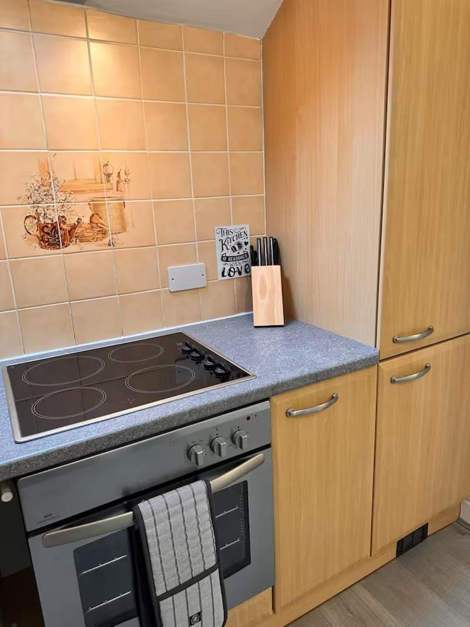 Kitchen or kitchenette, stove