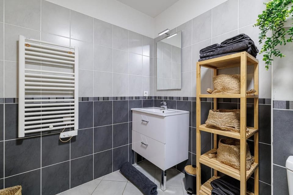 Charmant T2 avec terrasse et parking privatif Apartment in Nice