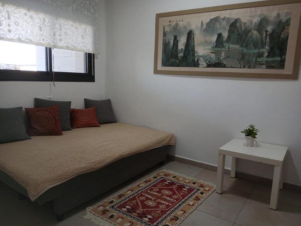 Large, spacious and luxurious apartment in the HaMishkapayim neighborhood of Beit Shemesh Apartment in Jerusalem District