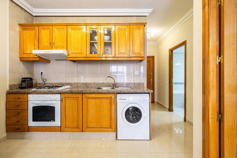Kitchen or kitchenette, dishwasher, minibar, oven, pet friendly, stove, washing machine, dryer