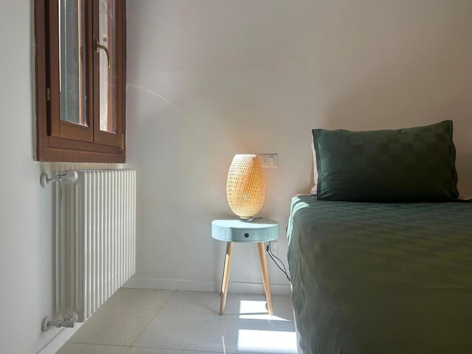 Marina Grand Canal Apartment in Venice