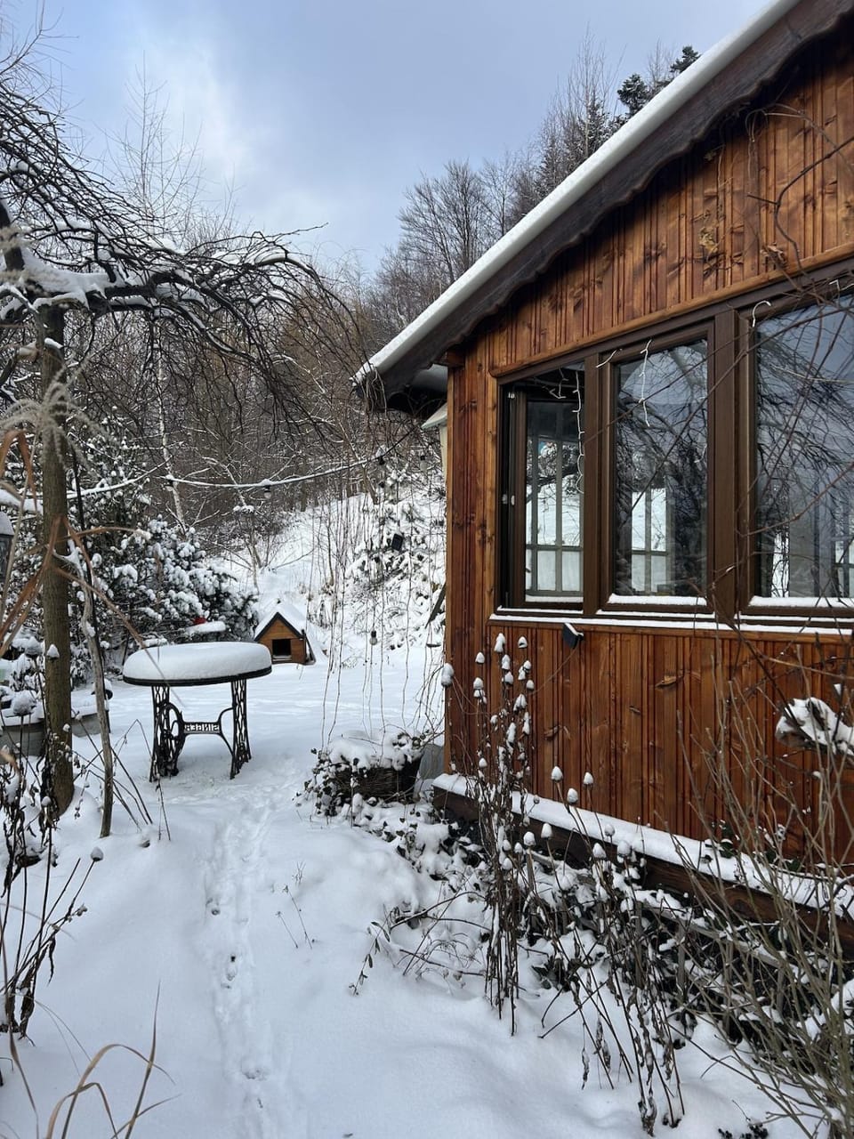 Wesoły domek na czerwonym szlaku House in Lesser Poland Voivodeship