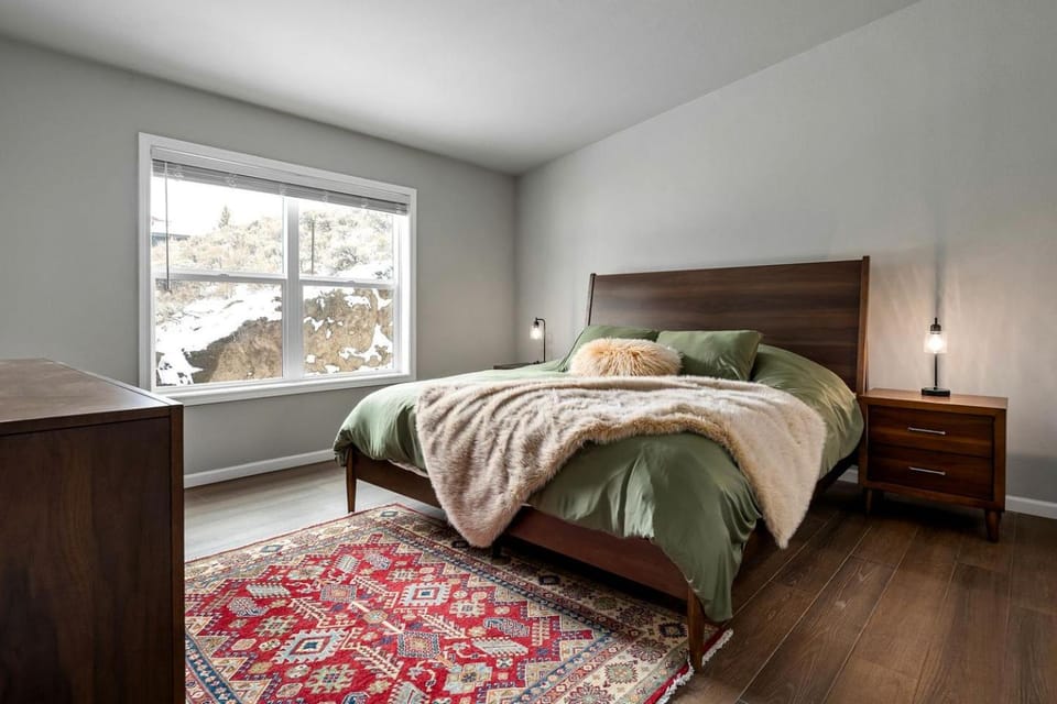 Brand New Cozy Mountain Retreat Cabin with Panoramic Views Near Winter Park, Tabernash Colorado Cabin in Tabernash