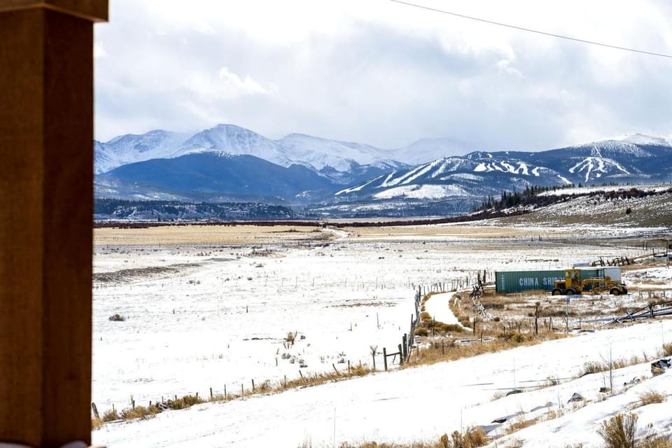 Brand New Cozy Mountain Retreat Cabin with Panoramic Views Near Winter Park, Tabernash Colorado Cabin in Tabernash