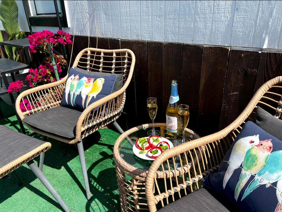 Romantic Hillside Tiny House with Scenic Views & Private Patio Near San Diego, El Cajon CA House in El Cajon