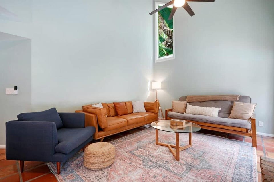 Serene Vacation Home with Screened Pool & River Access Near Beaches, Dining & Shopping in Jupiter, Florida House in Jupiter