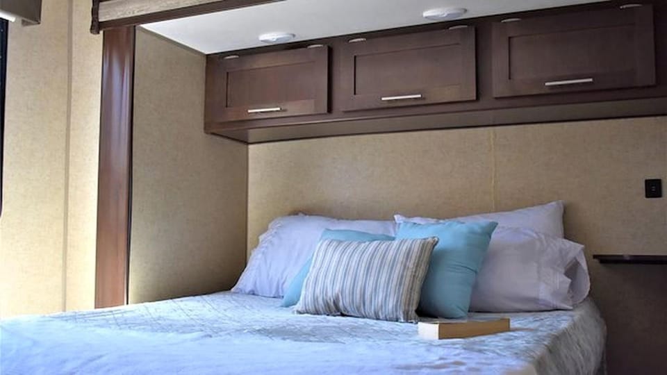 Cozy RV Suite with Private Deck & Firepit Near Williams, Arizona House in Williams