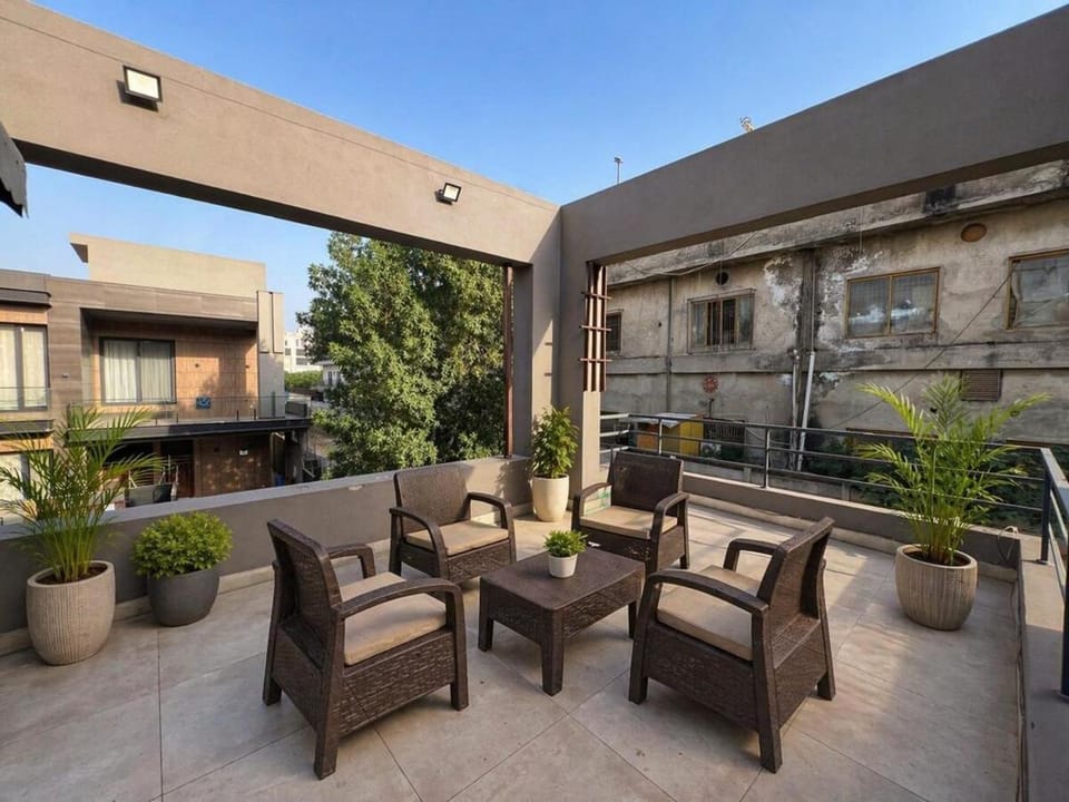 Patio, Balcony/Terrace