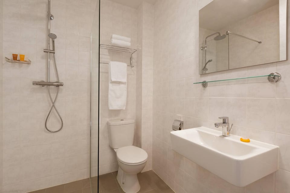 Shower, Toilet, Bathroom