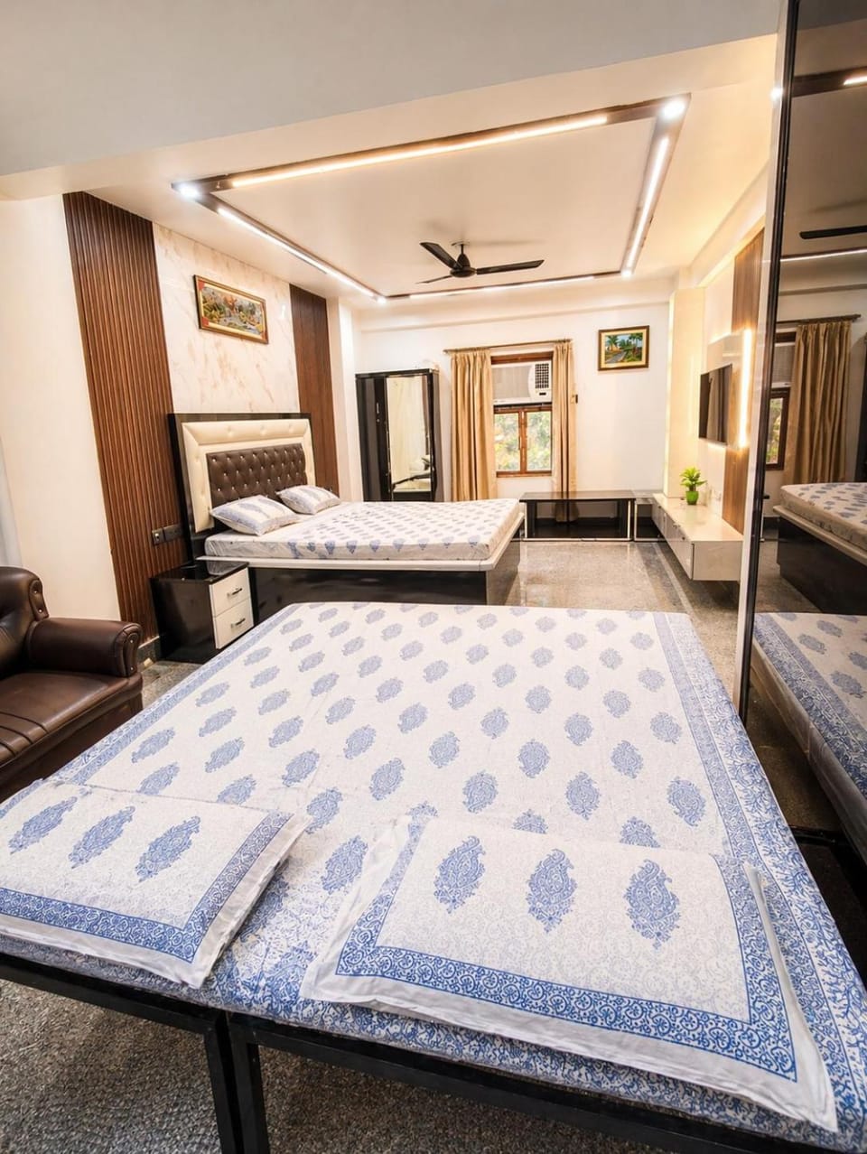 Bed, Photo of the whole room, Bedroom, air conditioner