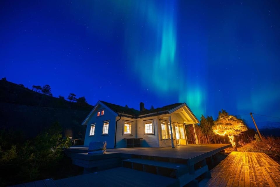 Efjord Panorama Lodge, Spectacular View and Jaccuzi House in Nordland, Norway
