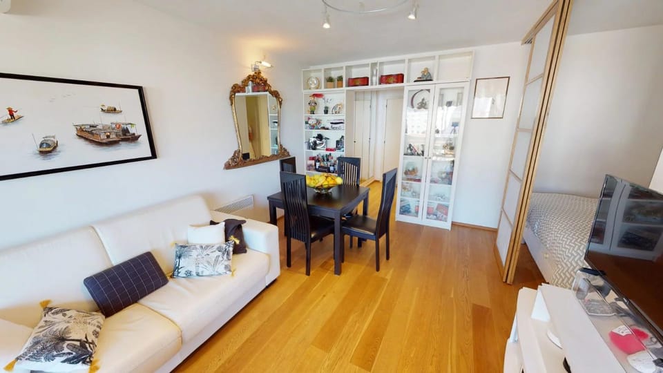 48M - Grand studio avec alcôve et terrasse Apartment in Menton
