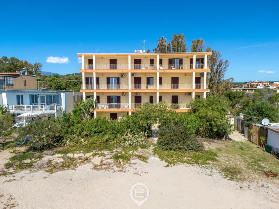 Estay - Is Feminas 43 - Holiday on the Beach Apartment in Sardinia