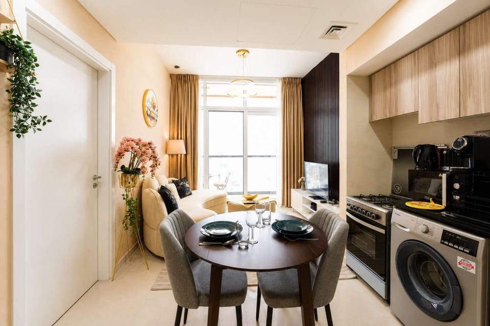 1 BR in Golf Vita at Damac Hills by PK Holidays Apartment in Dubai