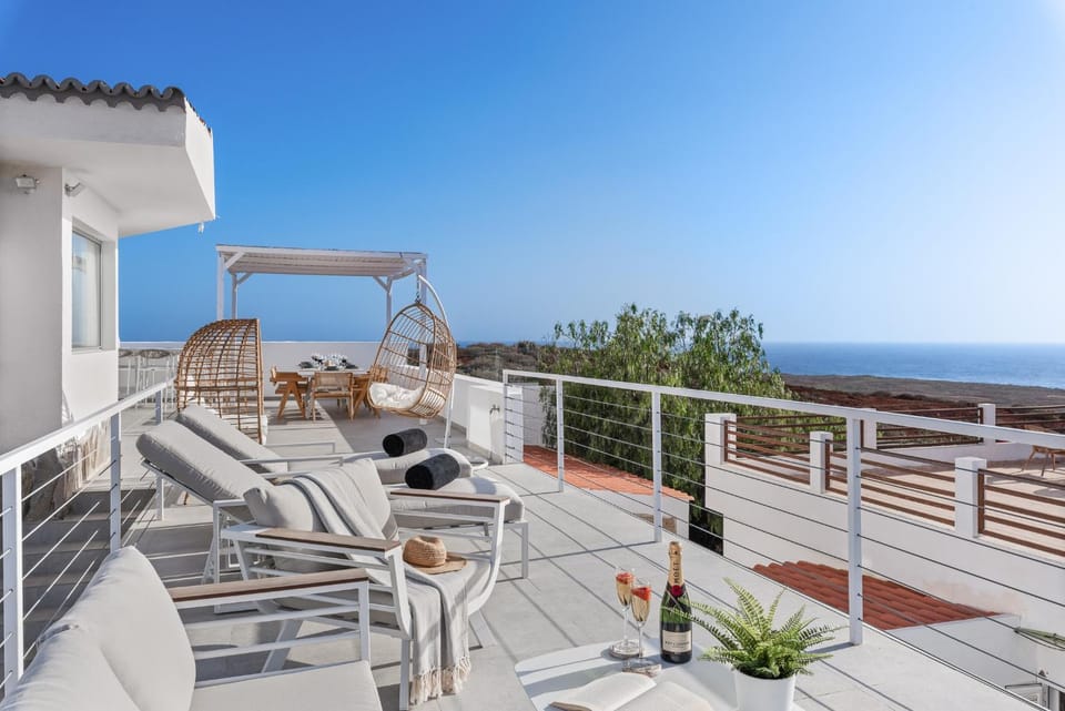 Natural landscape, View (from property/room), Balcony/Terrace, Sea view, sunbed