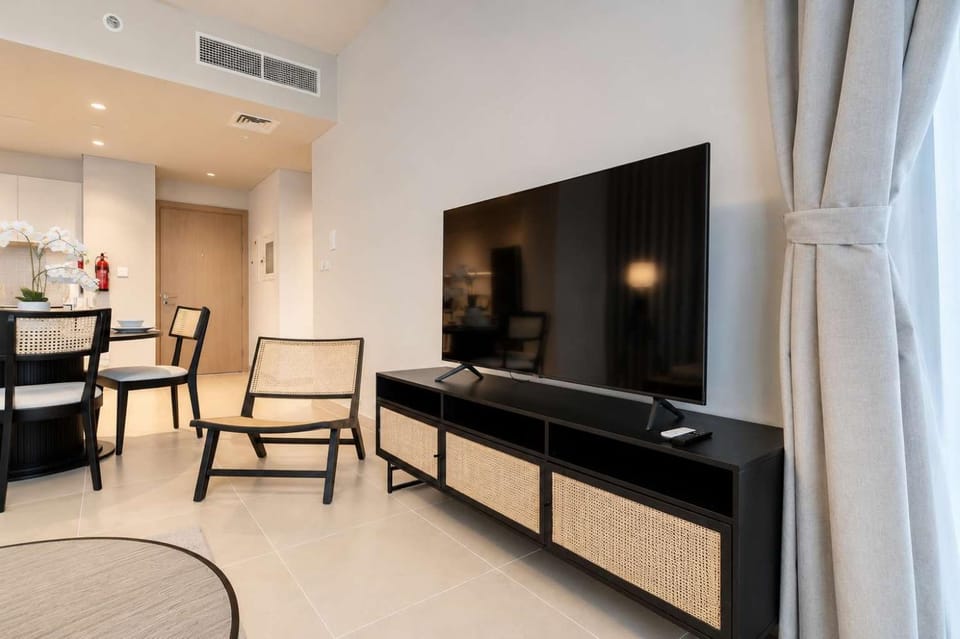 1br in Harbour Gate in Dubai Creek by Pk Holiday House in Dubai