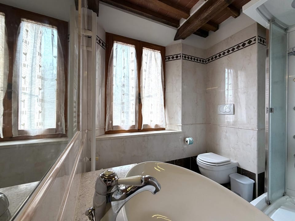 Vicolo della Coda Apartment in Siena