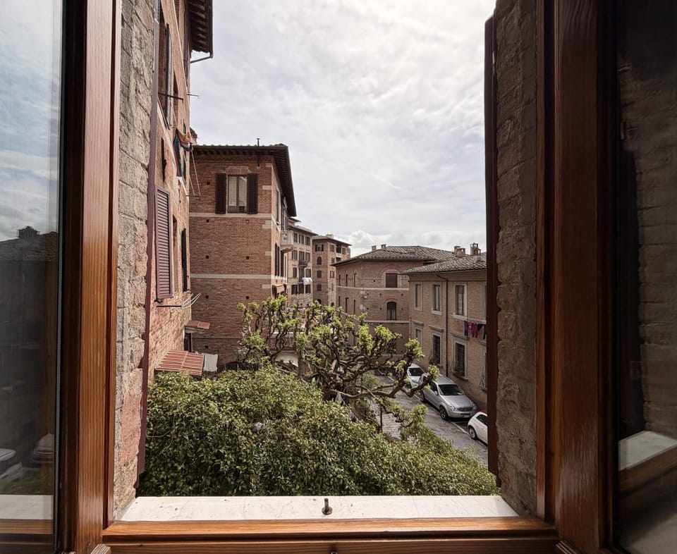 Vicolo della Coda Apartment in Siena