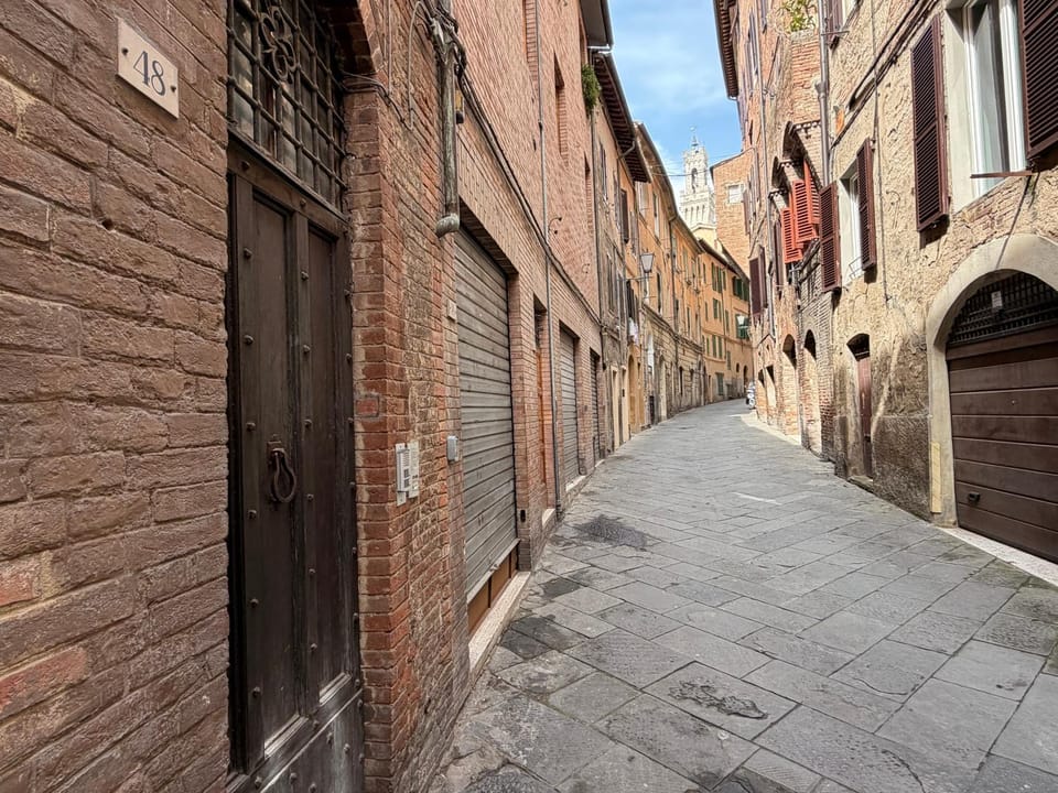 Vicolo della Coda Apartment in Siena