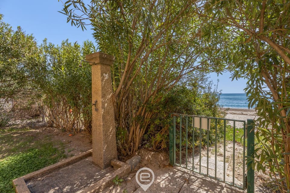 Estay - Is Feminas 26 - Holiday on the Beach Apartment in Italy