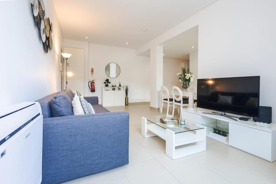 Beach & Swimming Pool - Elegance and Comfort Apartment in Quarteira